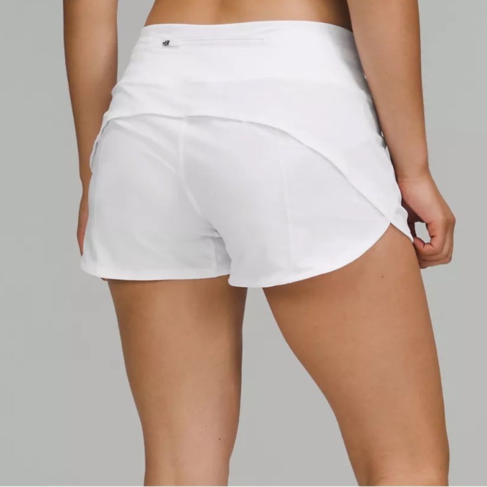 Lululemon Speed Up Mid-Rise Lined Short 4” in White